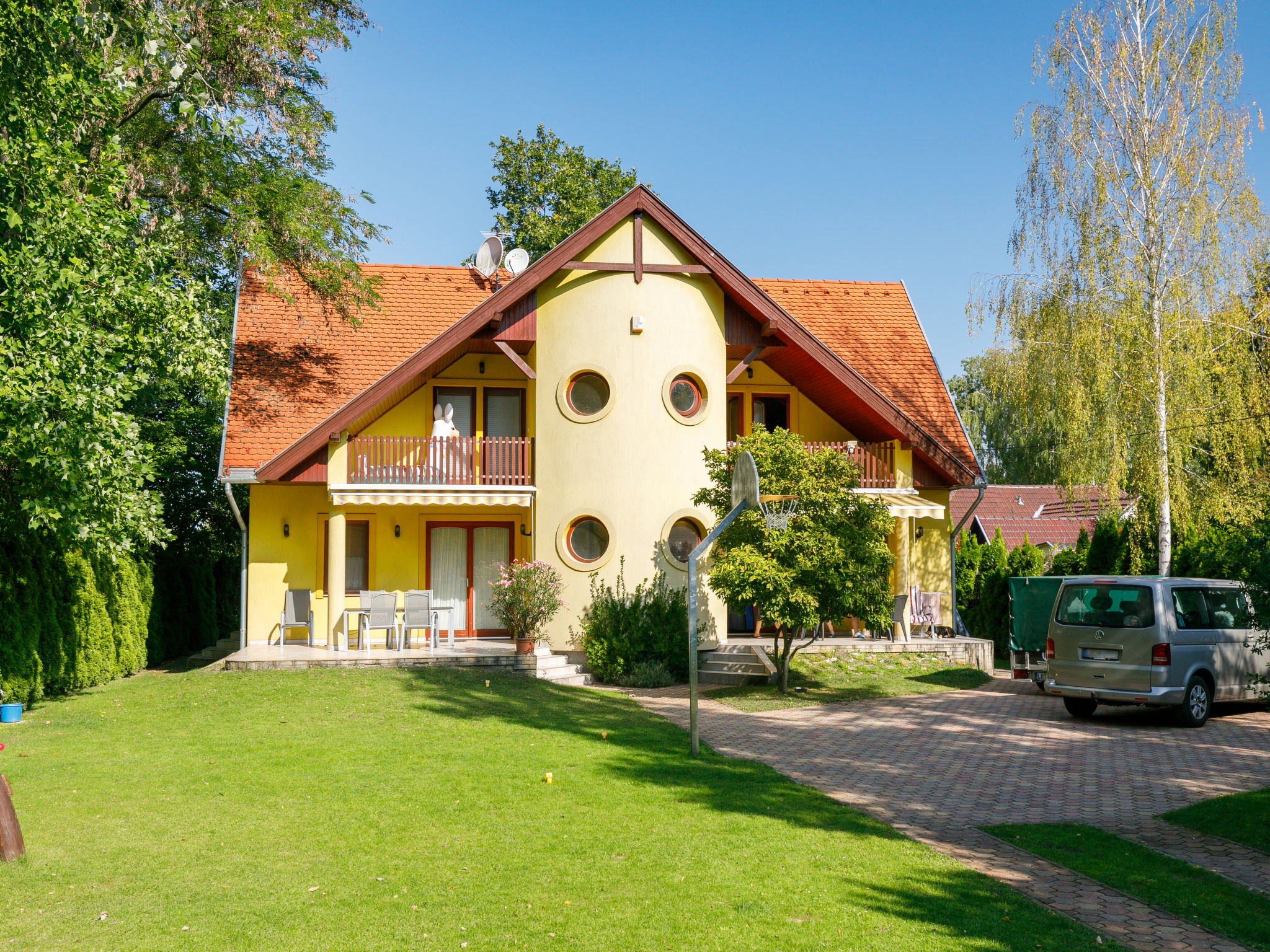 Foto 17 - Apartamento de 5 quartos em Balatonszárszó com jardim e terraço