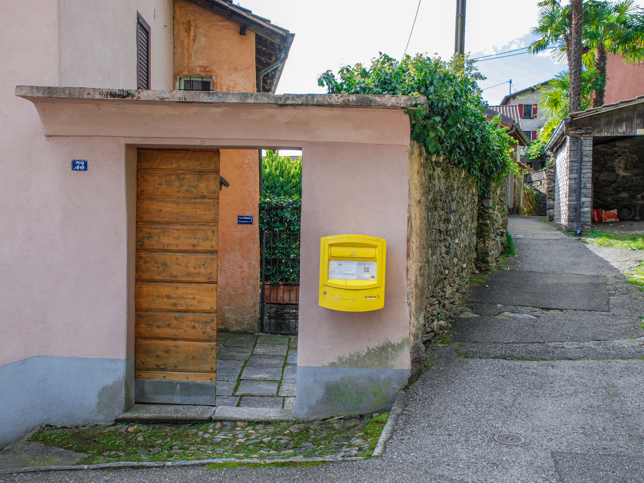 Photo 6 - Maison de 2 chambres à Brissago avec jardin et vues sur la montagne