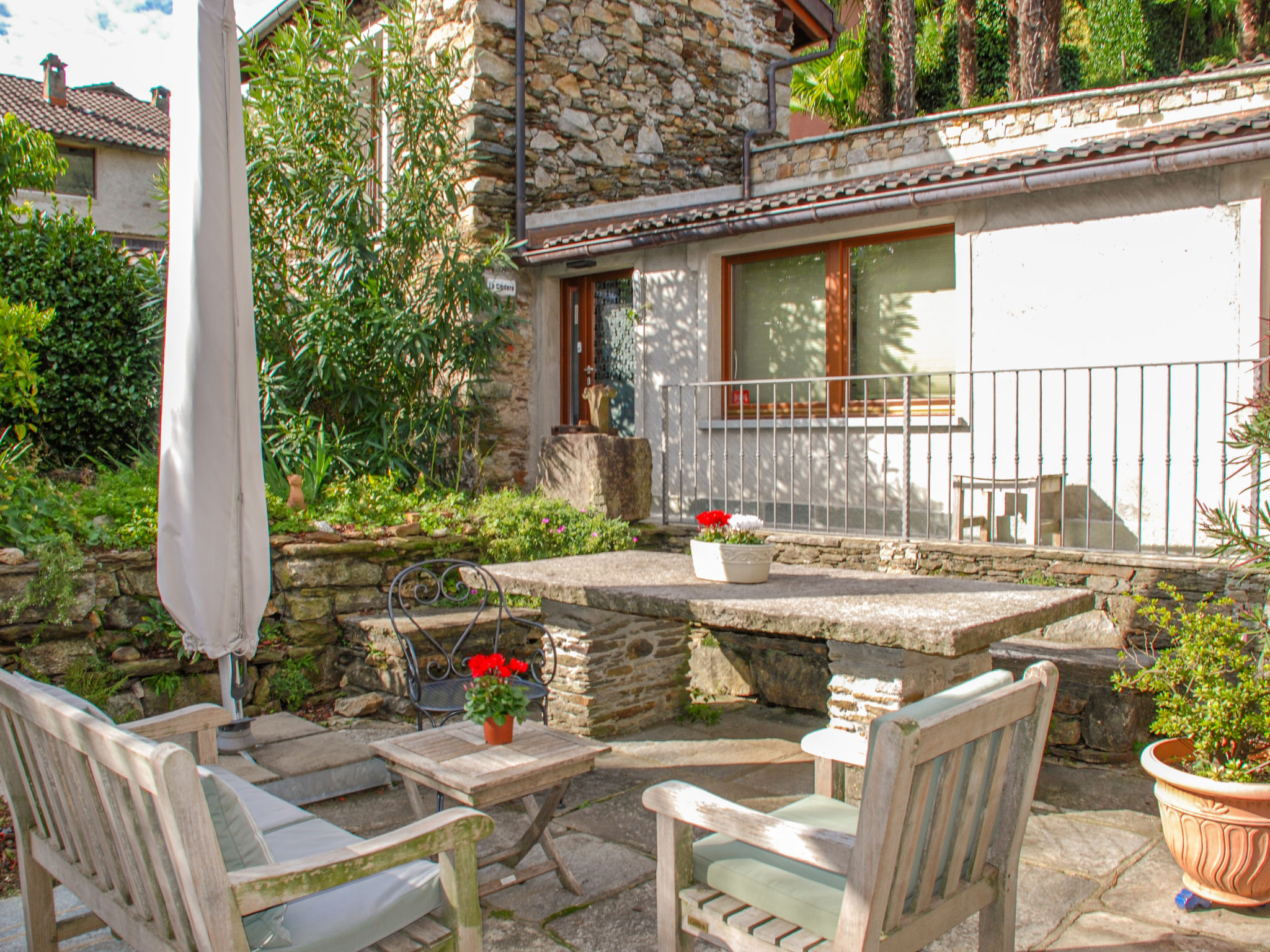 Photo 33 - Maison de 2 chambres à Brissago avec jardin et terrasse