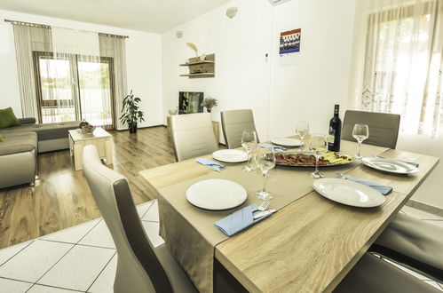 Photo 1 - 2 bedroom House in Novigrad with terrace