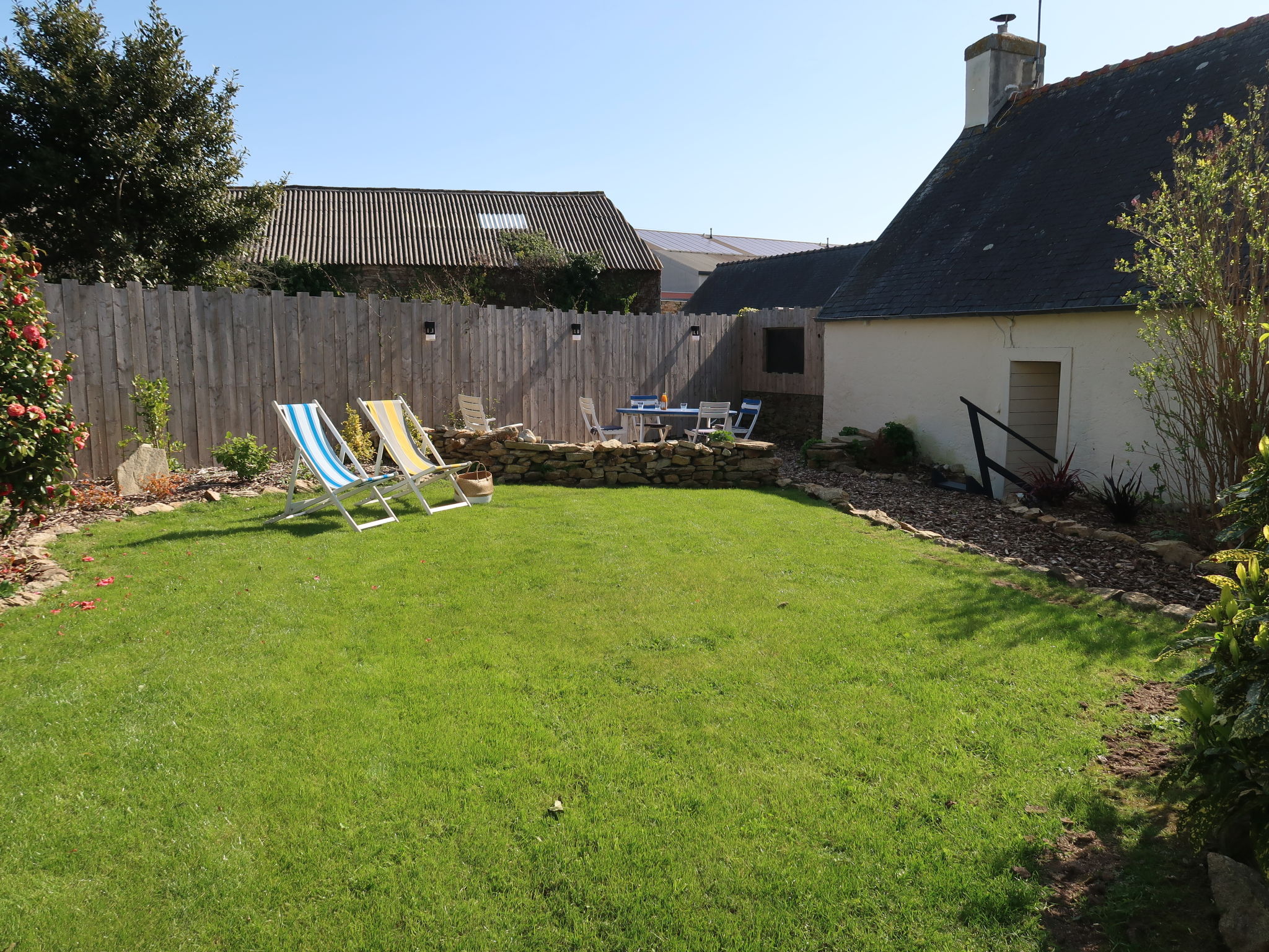 Photo 29 - 3 bedroom House in Plonéour-Lanvern with garden and sea view