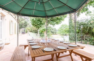 Photo 3 - Maison de 5 chambres à Besse-sur-Issole avec piscine et jardin