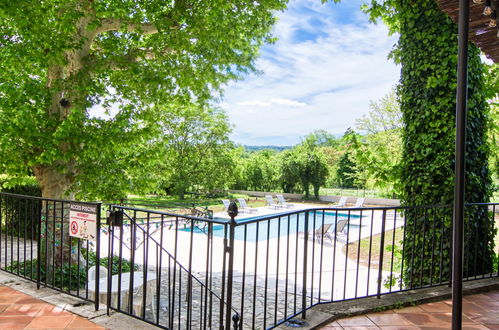 Foto 5 - Casa con 5 camere da letto a Besse-sur-Issole con piscina e giardino