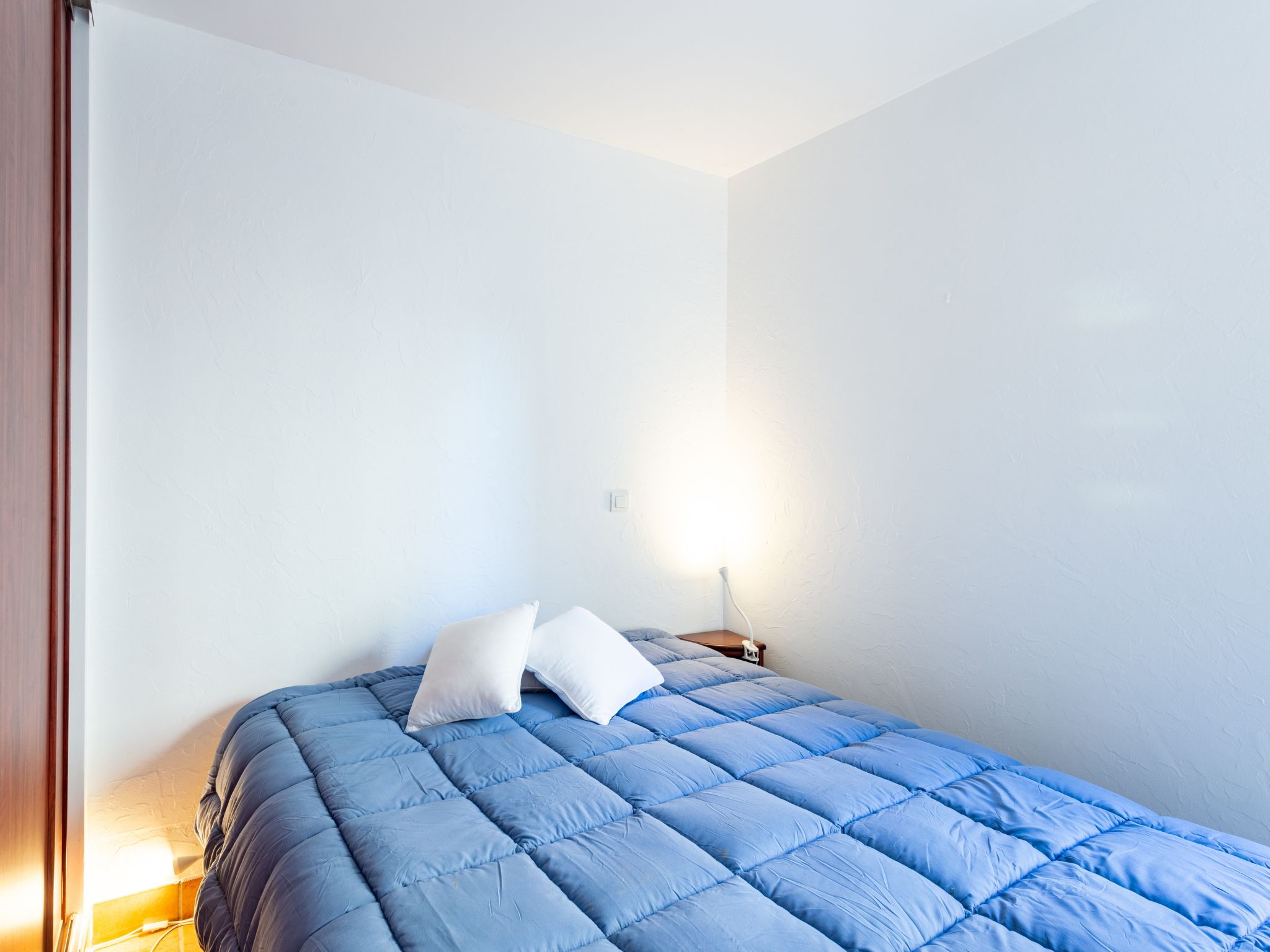Foto 16 - Appartamento con 1 camera da letto a Bormes-les-Mimosas con piscina e vista mare