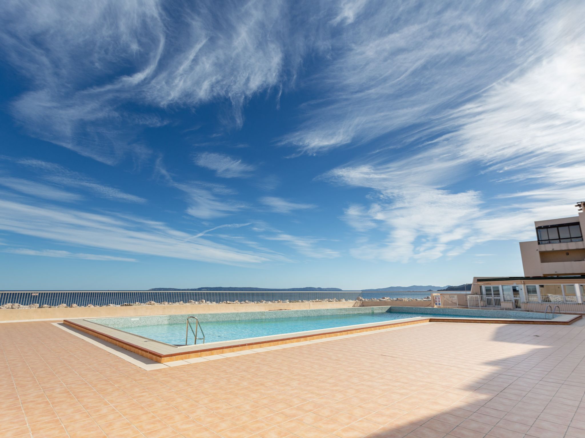 Foto 22 - Apartamento de 1 habitación en Bormes-les-Mimosas con piscina y vistas al mar