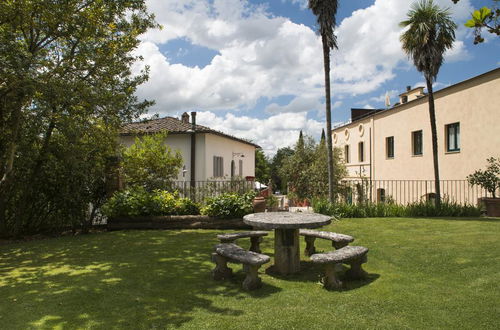 Photo 2 - Borgo Grondaie Siena Hotel