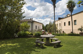 Photo 2 - Borgo Grondaie Siena Hotel