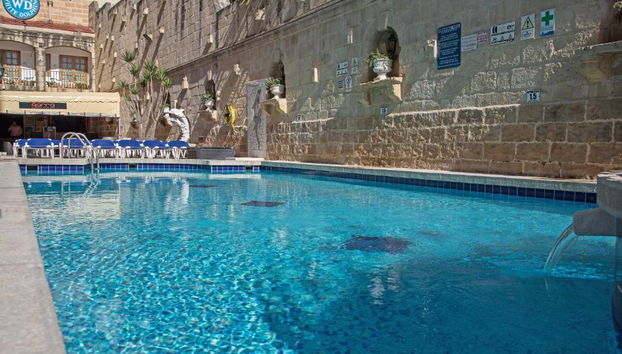 White Dolphin Complex Hotel - Photo 3