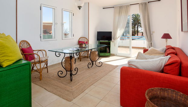 3 bedroom Apartment in Dénia with swimming pool and garden - Photo 4