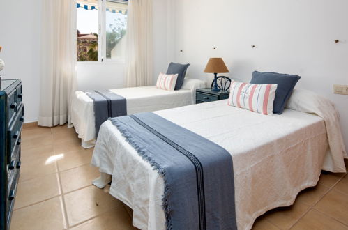 Foto 10 - Apartamento de 2 habitaciones en Dénia con piscina y vistas al mar
