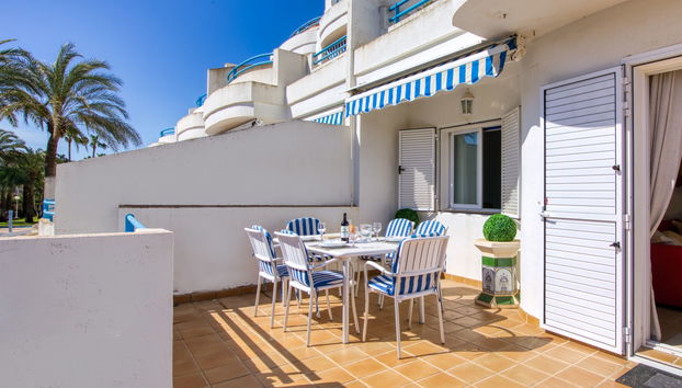3 bedroom Apartment in Dénia with swimming pool and garden - Photo 3