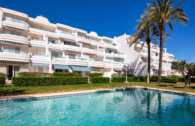 3 bedroom Apartment in Dénia with swimming pool and garden - Photo 13