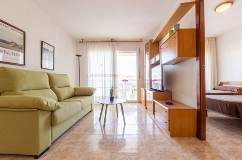 Foto 6 - Apartamento de 2 quartos em Salou com piscina e vistas do mar