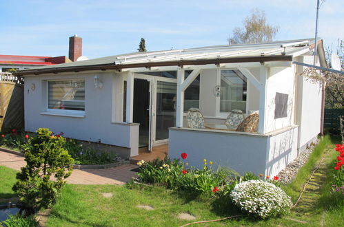 Photo 1 - Maison de 2 chambres à Loissin avec jardin et vues à la mer