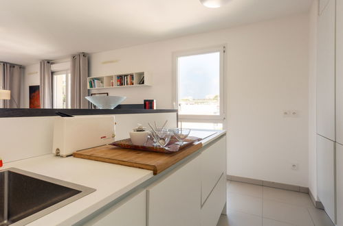 Photo 14 - 2 bedroom Apartment in Cagnes-sur-Mer with garden and terrace