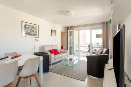 Foto 9 - Apartamento de 2 habitaciones en Cagnes-sur-Mer con terraza y vistas al mar