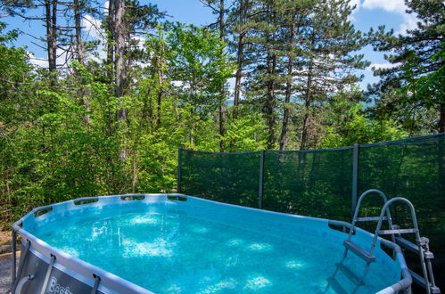 Photo 15 - Maison de 1 chambre à Fužine avec piscine privée et jardin