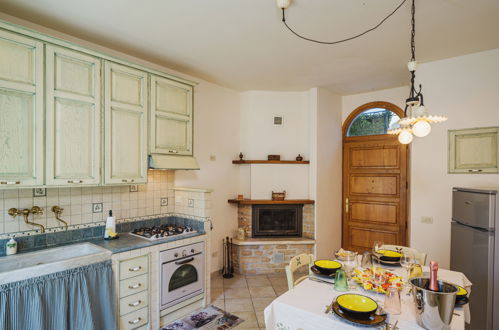 Photo 7 - 2 bedroom House in Stazzema with garden and terrace