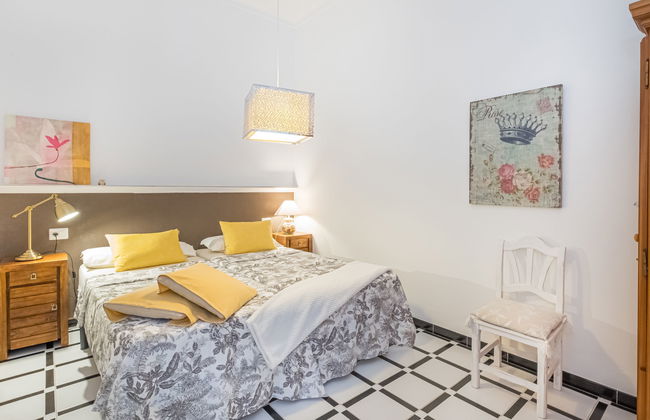 Casa de 3 quartos em Ses Salines com piscina privada e jardim - Foto 12
