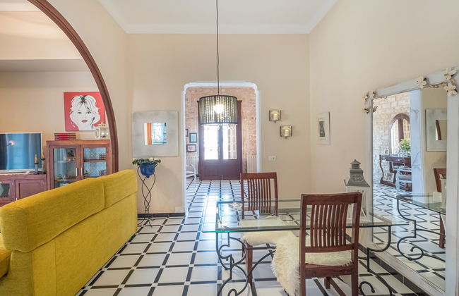 Casa de 3 quartos em Ses Salines com piscina privada e jardim - Foto 7