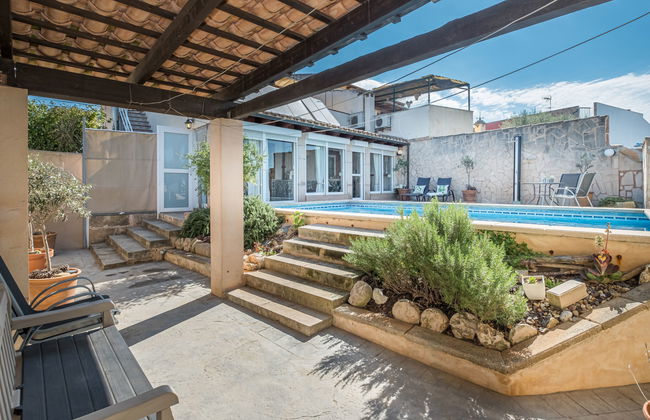 Casa de 3 quartos em Ses Salines com piscina privada e jardim - Foto 2