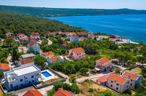 Foto 1 - Apartamento de 3 quartos em Novigrad com piscina e vistas do mar