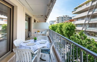 Foto 3 - Apartamento de 2 quartos em Cannes com terraço e vistas do mar
