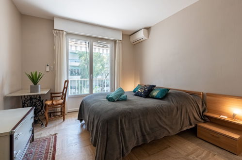 Foto 13 - Appartamento con 2 camere da letto a Cannes con terrazza e vista mare