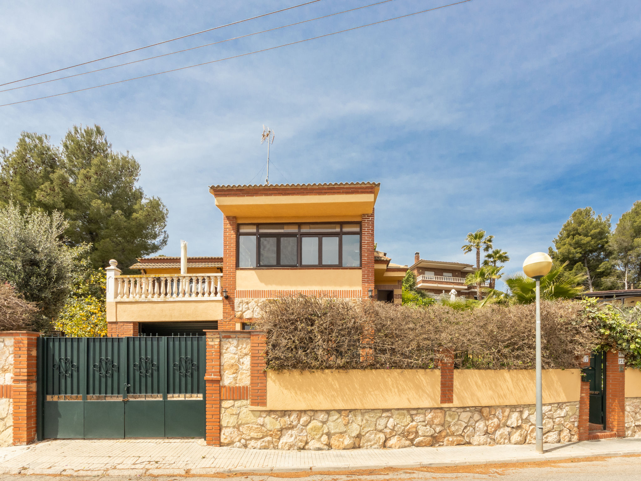 Photo 25 - 4 bedroom House in La Pobla de Montornès with private pool and garden