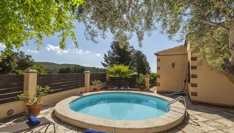 Foto 1 - Casa con 4 camere da letto a La Pobla de Montornès con piscina privata e giardino