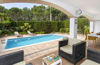 Photo 2 - 4 bedroom House in Pals with private pool and garden