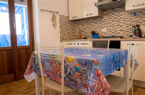 Foto 1 - Apartment mit 2 Schlafzimmern in Riva Ligure mit blick aufs meer