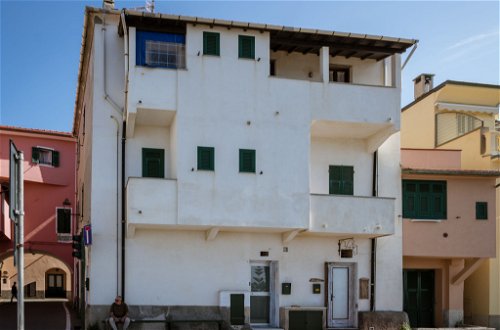 Foto 2 - Apartamento de 2 habitaciones en Riva Ligure con vistas al mar