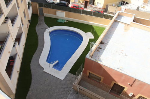 Foto 1 - Apartamento de 1 quarto em Roquetas de Mar com piscina