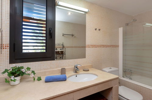 Photo 13 - Appartement de 3 chambres à Mont-roig del Camp avec piscine et vues à la mer