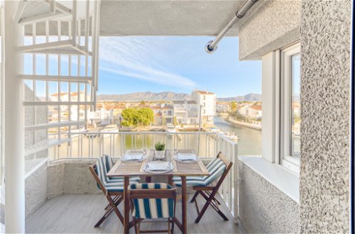Photo 29 - Appartement de 2 chambres à Castelló d'Empúries avec terrasse et vues à la mer