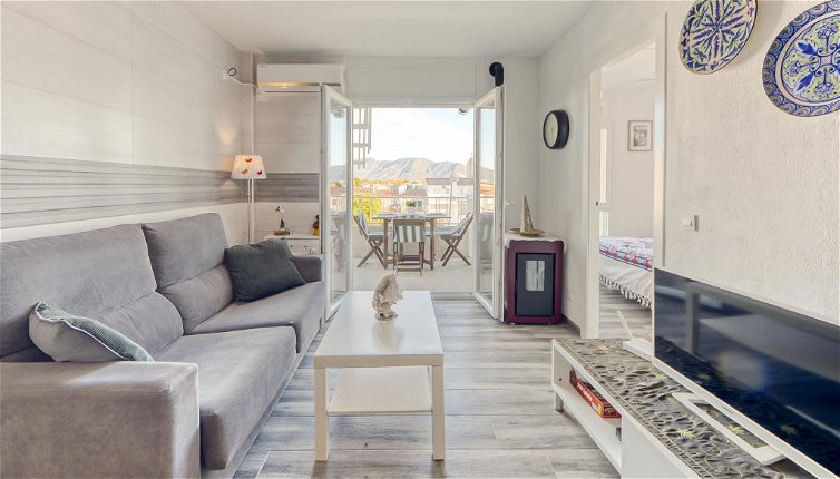 Foto 1 - Appartamento con 2 camere da letto a Castelló d'Empúries con terrazza e vista mare