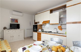 Foto 2 - Apartamento de 1 quarto em Riva Ligure com vistas do mar