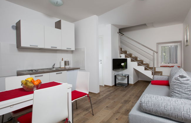 Apartamento de 2 quartos em Opatija com jardim e terraço - Foto 3