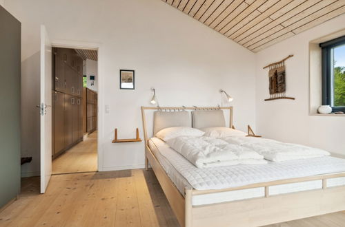 Foto 10 - Casa de 3 quartos em Allinge com terraço e banheira de hidromassagem