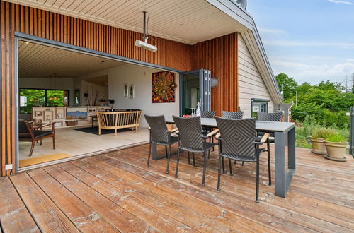 Foto 23 - Casa de 3 quartos em Allinge com terraço e banheira de hidromassagem