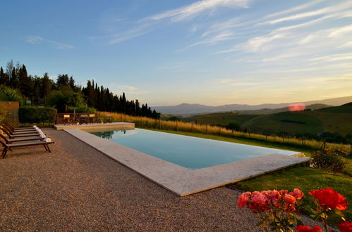 Foto 20 - Apartamento en San Casciano dei Bagni con piscina y jardín