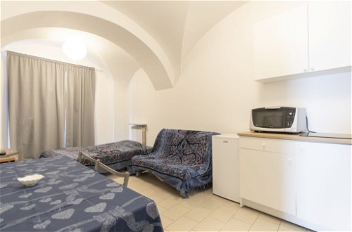 Foto 10 - Apartment mit 1 Schlafzimmer in Riva Ligure mit blick aufs meer