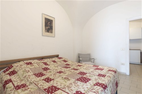 Foto 2 - Apartment mit 1 Schlafzimmer in Riva Ligure mit blick aufs meer