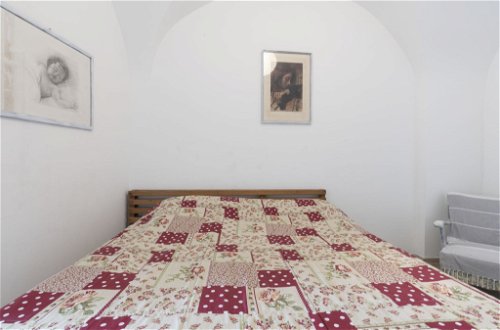 Foto 12 - Apartment mit 1 Schlafzimmer in Riva Ligure mit blick aufs meer
