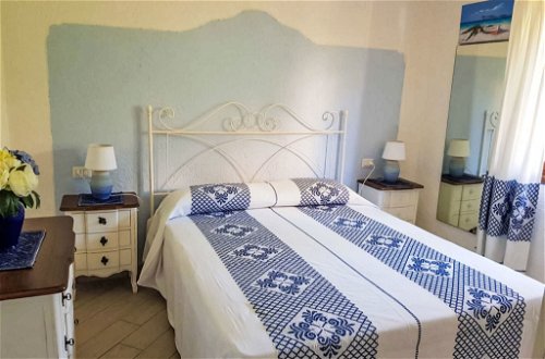 Foto 9 - Apartamento de 2 habitaciones en Golfo Aranci con jardín y vistas al mar