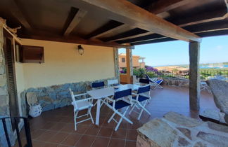 Foto 2 - Appartamento con 2 camere da letto a Golfo Aranci con giardino e vista mare