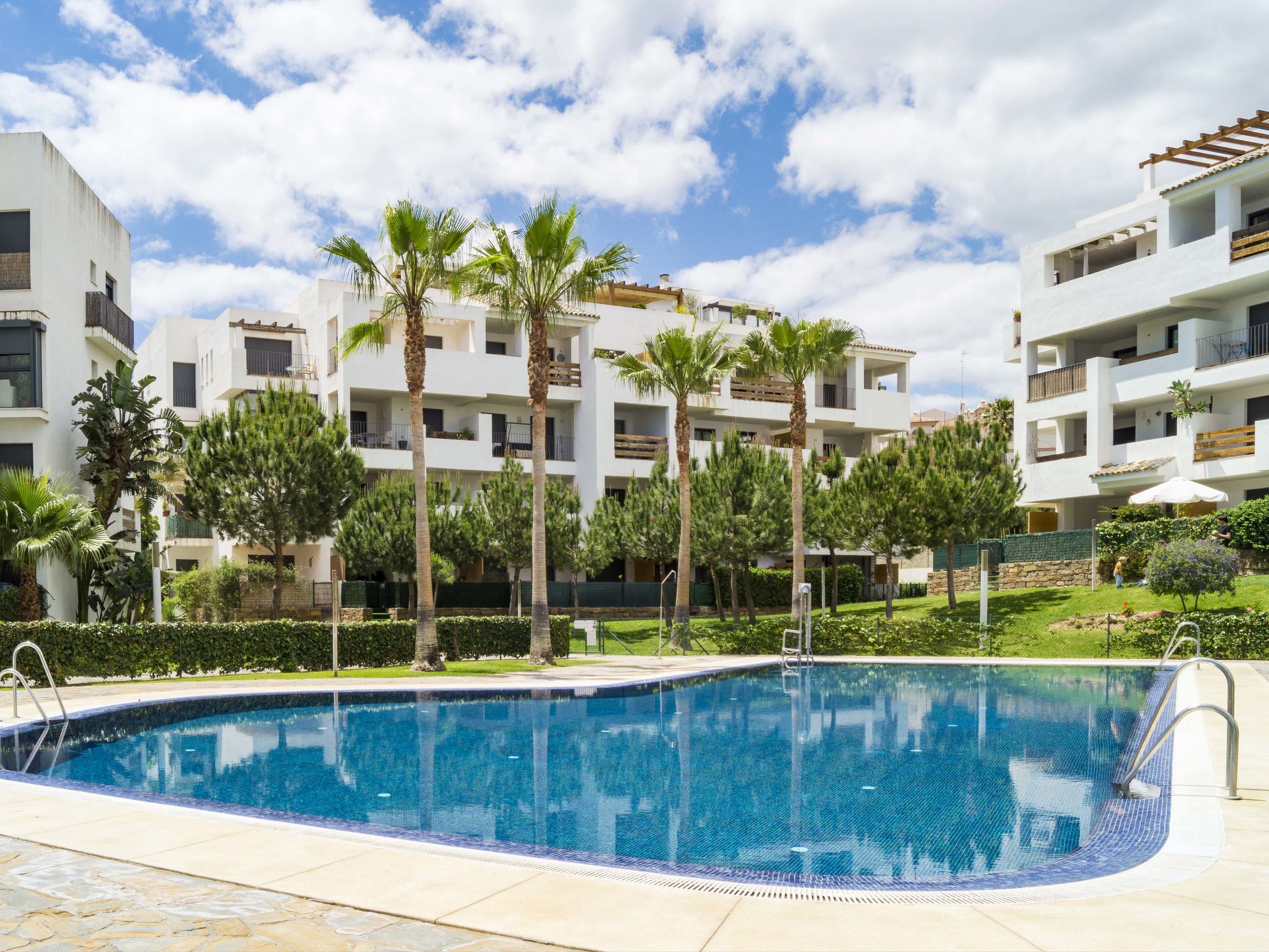 Foto 1 - Apartamento de 2 quartos em Mijas com piscina e jardim