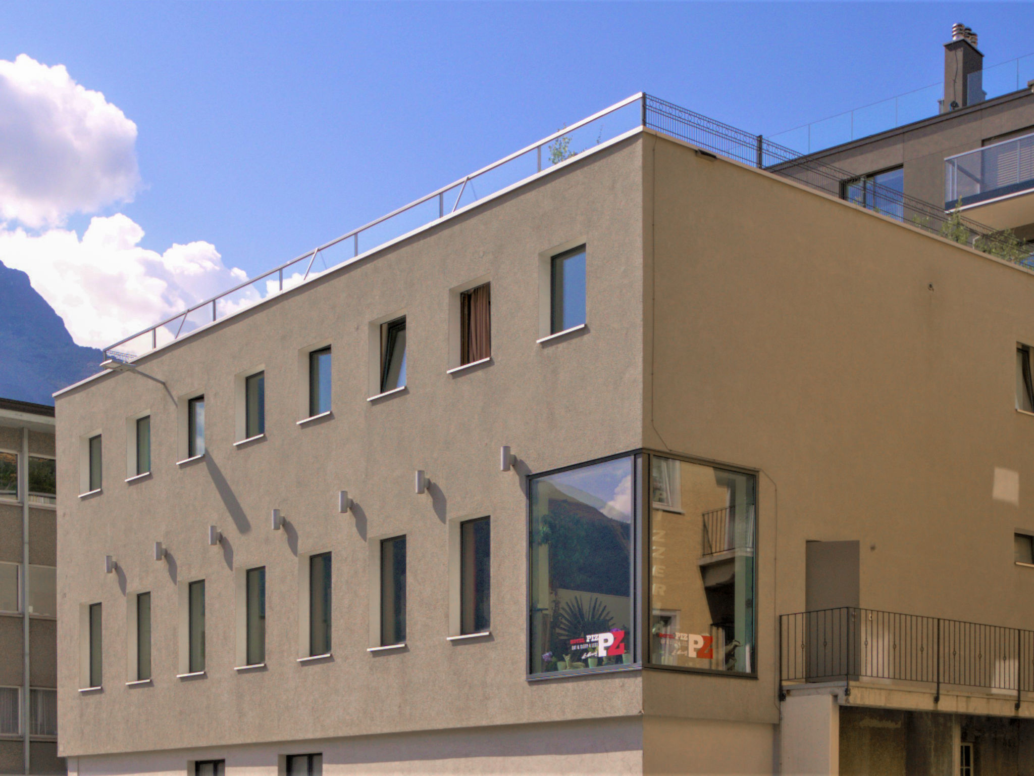 Foto 20 - Appartamento con 2 camere da letto a Sankt Moritz con terrazza e vista sulle montagne