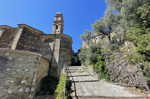 Foto 20 - Appartamento con 1 camera da letto a Imperia con terrazza